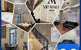 Хотел VIP APART HOUSE